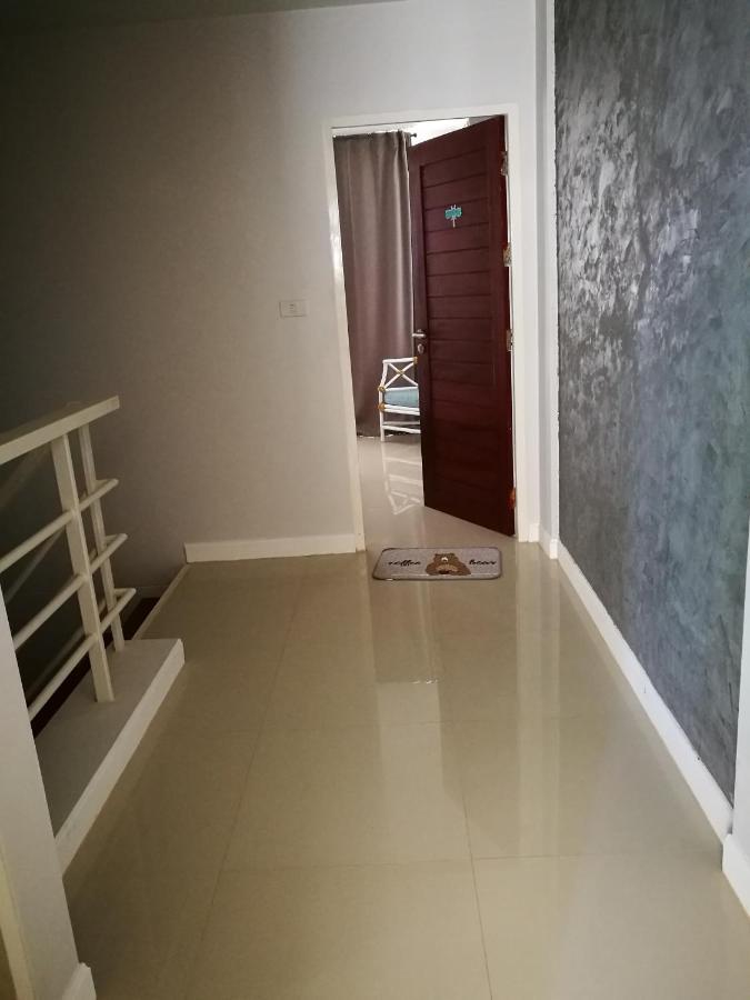 Pak Chong More Hostel Экстерьер фото